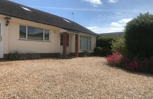 Roseacre - Photo 1
