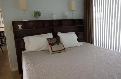 Sunrise Ocean Suites - Photo 49