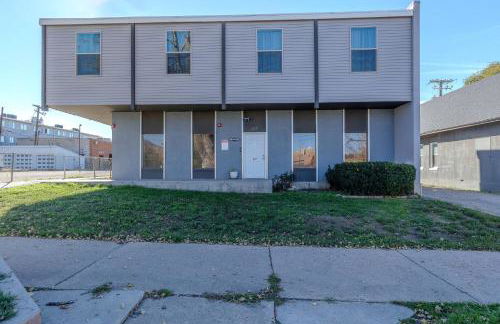 The Junction Cove |2BR Apartment, Walk to Downtown - Photo 14