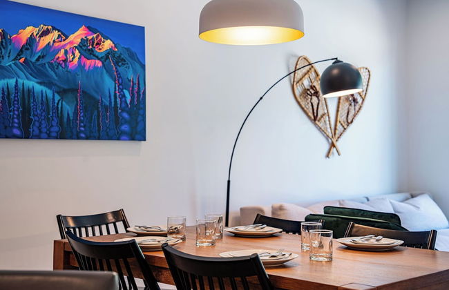 Rustic Retreat by Revelstoke Vacations - Photo 14