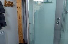 Entre les places, spacieux, calme, idéalement situé parking gratuit - Foto 13