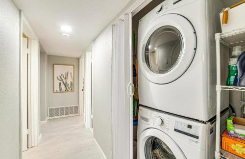 Spacious Family Home, 5 Mi to Galleria Dallas! - Foto 21