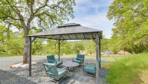 Coulterville Home with Gazebo Near Lakes and Hiking! - Foto 3