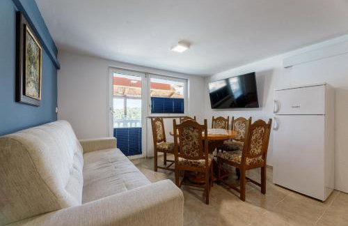 Villa Rosmarin - family friendly, beachfront - Photo 12