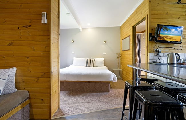 Mole Creek Cabins - Photo 5