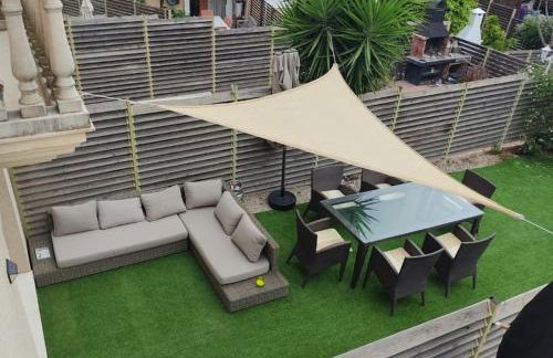 Adosada, Piscina, Família y Vacaciones - Foto 1