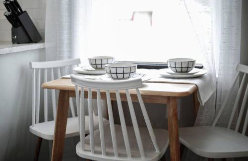 Touchdown Bungalow-Charming HOF Village Home - Foto 26