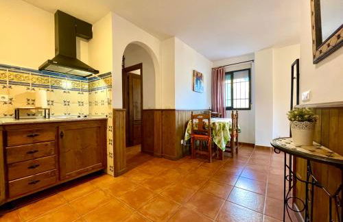 Apartamentos Axarquia , Frigiliana, terraza privada con vistas a la montaña rio y al mar - Photo 39