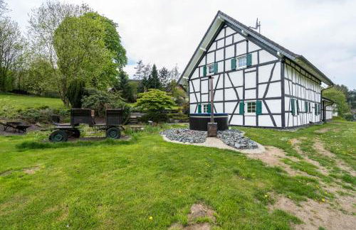 Jagdschloss Stift Ennenbach - Foto 13