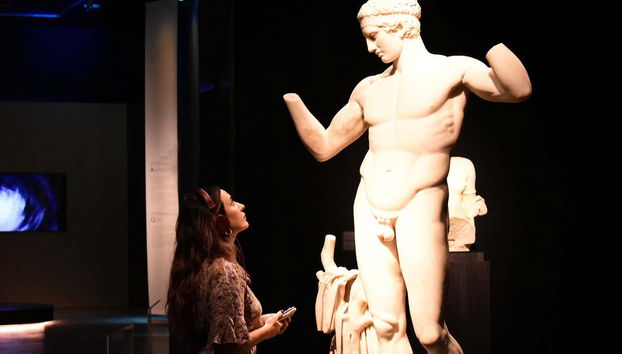 Sculptures grecques au Musée archéologique national d'Athènes