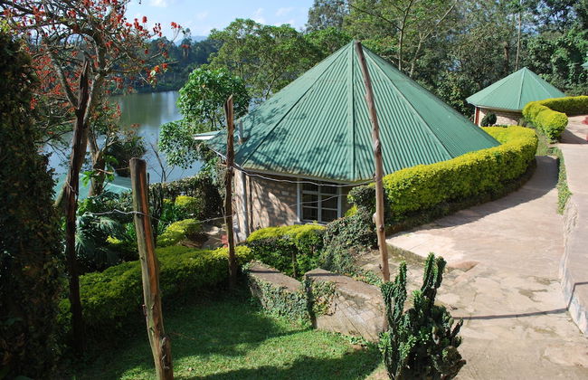 Crater Bay Cottages - Photo 55