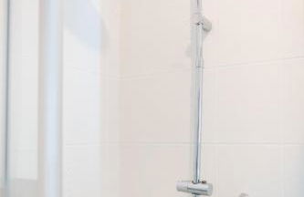 Saint-Fons centre appartement meublé - Foto 7