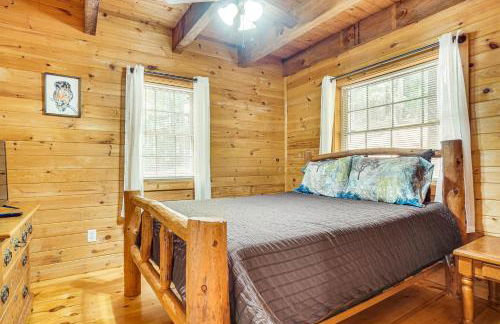 9 Mi to Lake Burton Cabin with Deck Near Helen - Foto 9