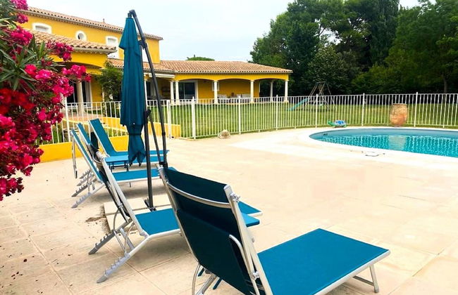 Villa in L'isle-sur-la-sorgue With Pool - Foto 21
