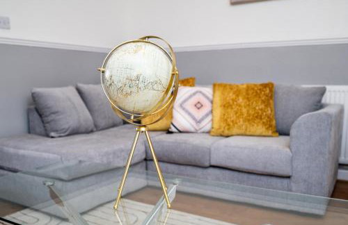 Modern 3 bedroom House - Parking - Sleeps 6 - Foto 14