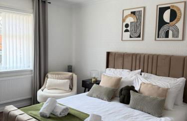 NEW refurbished Luxurious home with great transport links - Foto 11