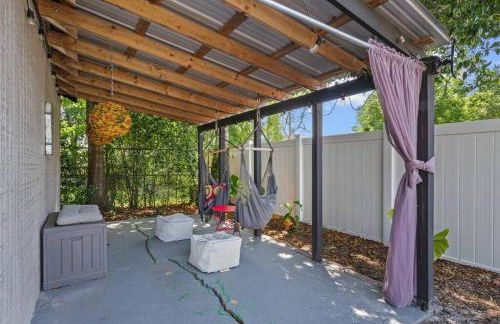 New Design-Movie Night Bar-Fire Pit-Hammocks-Games - Foto 22