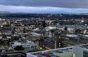 Top Floor of the building, spectacular views! - Foto 1