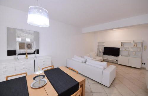 Home & Corso Elegant City Stay Avellino -Casa Vacanza con Terrazza Privata - Foto 7