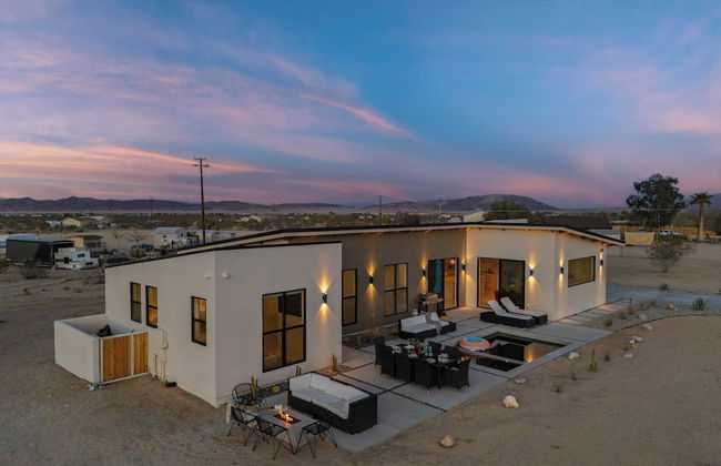 Private Pool, Hot Tub, Firepit Modern Oasis Blue Mirage by Avantstay - Foto 33