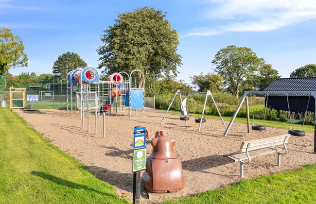 "Cajsa" - 200m from the sea - Foto 31