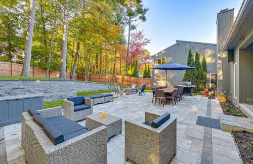 7 Mi to Skiing Lake George Home with Large Patio - Foto 40