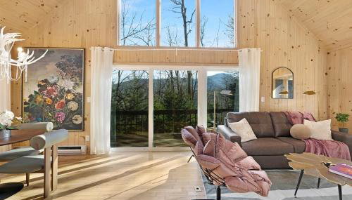 Chalet Getaway, Hot Tub, Pet Friendly! - Foto 1