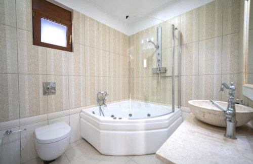 Iremia Luxury Villa with pool - Foto 5