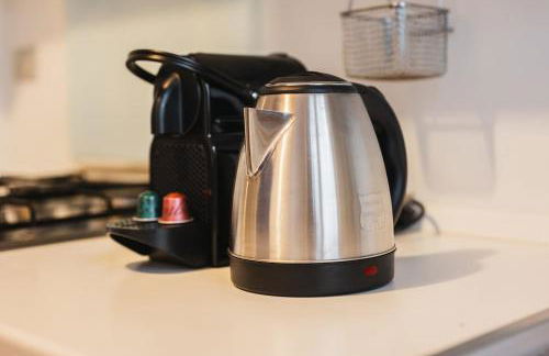 Charming Loft - Central - Steps to the Beach - AC - Foto 65