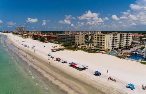 Beachfront Great Views King Bed Heated Pool Balcony - 301 - Foto 44