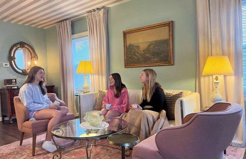 Peaches and Cream Coffee and Confetti Villa - Foto 6