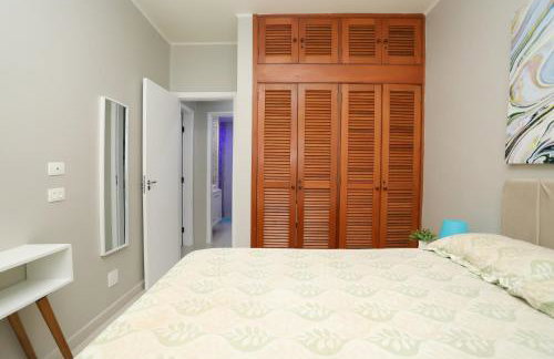 Apartamento Praia do Tombo Guarujá 120m do mar - Foto 22