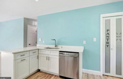 Quantico Graduation Home Visit DC 5 bedrooms 2 King Beds Stafford - Foto 25