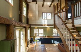 Spacious Vacation Apartment With A Garden View - Foto 23