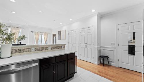 Modern Haven Near PATH NYC in 20 mins 12 PPL - Foto 4