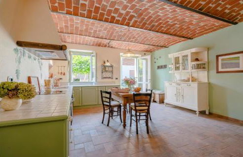 Gorgeous Home In Ferrere With Kitchen - Foto 26