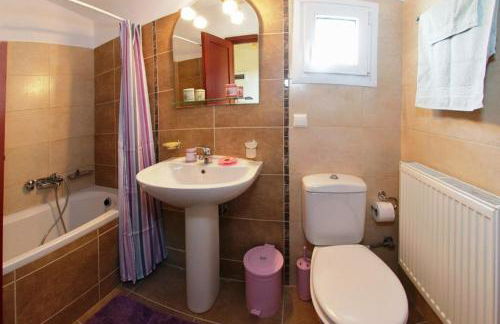 stunning tranquil villa with private pool - Foto 42