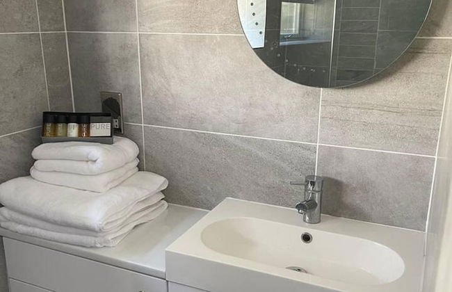 Immaculate 1-bed Studio With Outside Patio - Foto 8