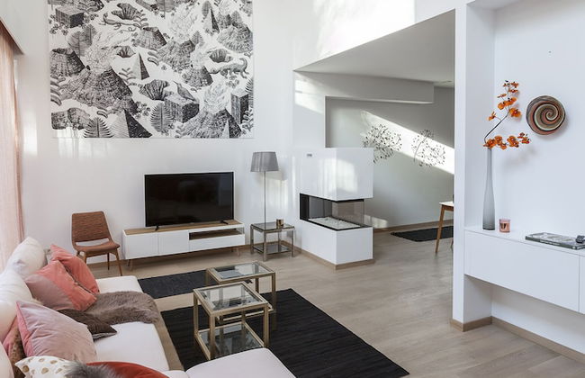 Unit 5 - Trendy Smart Home Triplex Private Garden & Parking - Foto 2