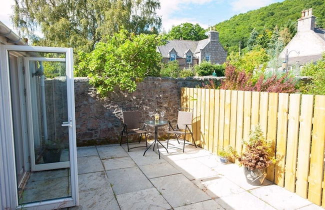 Glenernan Self Catering Cottages - Photo 8