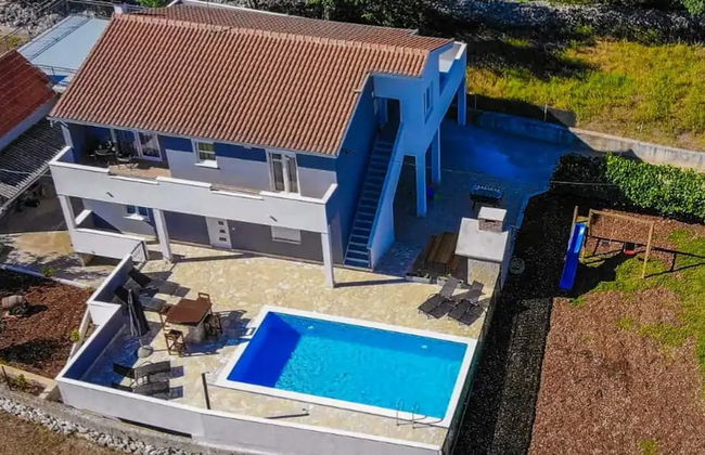 Hillside Villa in Trogir With Pool, Terrace, and Stunning City View - Foto 53