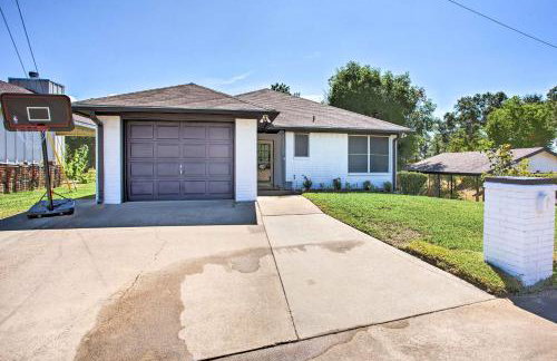 Lakefront Family Home with Boat Dock and Slip in Texas - Foto 28
