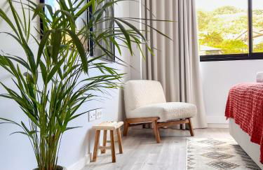 New 3 Bedroom Luxury Family Apartment - Airco, King Size Beds, Fully equipped kitchen, Balcony, Washingmachine, 2 bathrooms, Free parking, Fast Internet, 142m2 - Foto 8