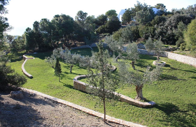 Villa With Private Beach - Photo 25