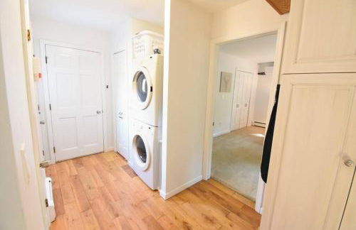 Hudson Valley Haven - NY - Photo 21