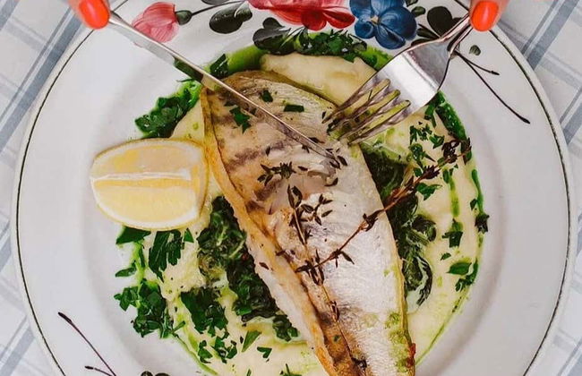 Traditional Meal at the Zylinder Cafe - Foto 3