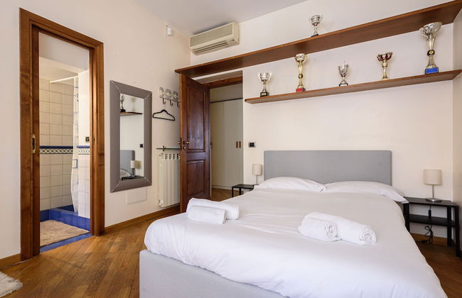 Via Posillipo 335 in Naples - Foto 24