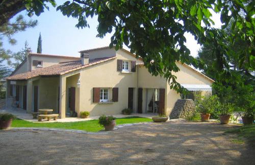 Attractive Holiday Home in C reste with Pool - Foto 2