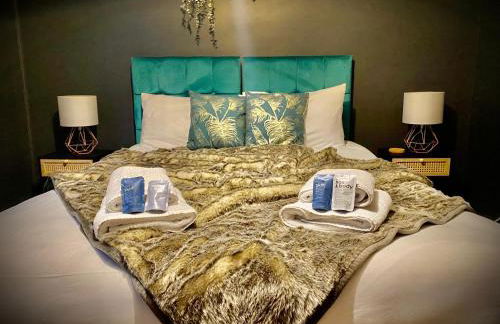 4 Bedroom House - DISC0UNTS - Parking, Contractors, Group, Family - Foto 27