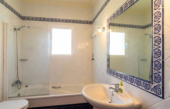 Villa With Sea Breeze Charm - Foto 11